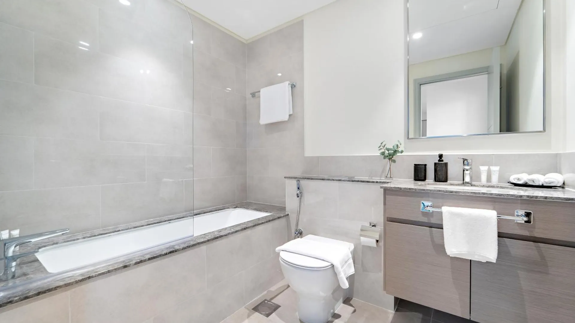 1Br Forte 2, Skyline City View Dubai United Arab Emirates